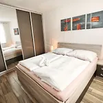 Kratochvíl Dolní Dunajovice